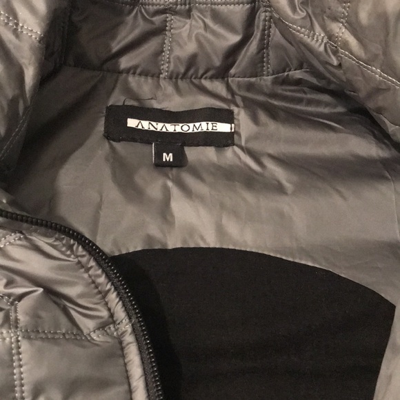 Anatomie Vest Womens Medium Gray Quilted Full Zip Lightweight Travel Jacket - Picture 5 of 9